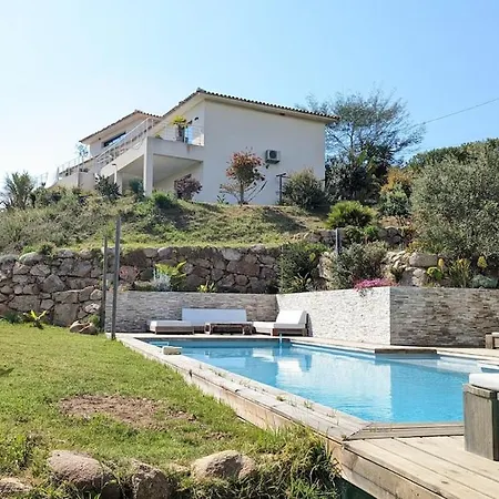 Superbe Moderne Sur Capo Di Muro Villa